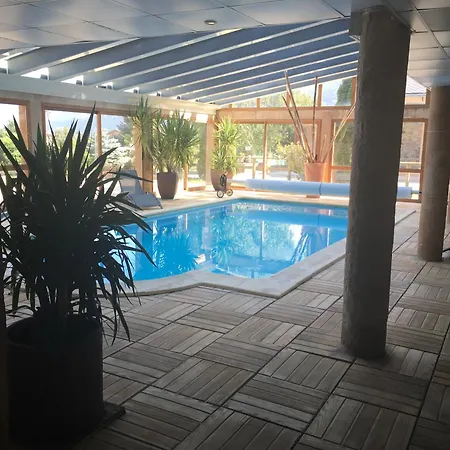 F2 Avec Piscine Et Jacuzzi Bolquère